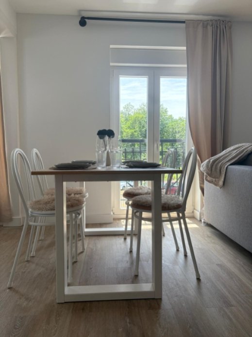 Mesa de comedor del alojamiento Casa Caro